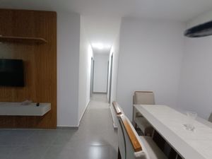 Image 13 - 891530