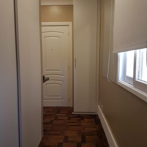 Image 14 - 891565