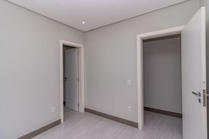 Image 26 - 891575