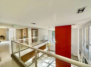 Image 15 - 891588