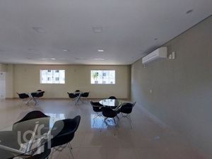 Image 9 - 891595