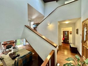 Image 3 - 891600