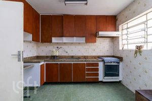 Image 7 - 891610