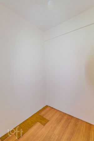 Image 7 - 891613