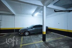 Image 30 - 891613