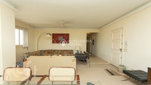 Image 9 - 891615