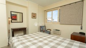Image 15 - 891615