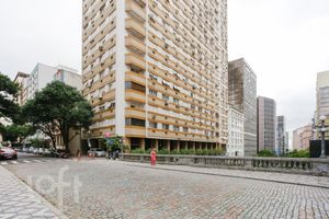Image 32 - 891615