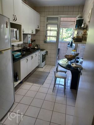 Image 4 - 891626