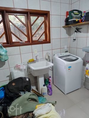Image 14 - 891630