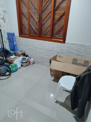 Image 15 - 891630