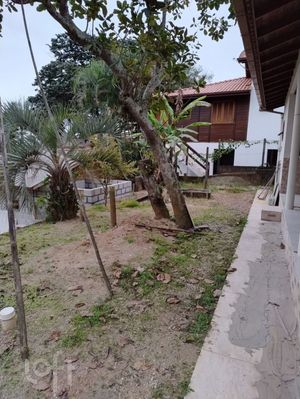 Image 3 - 891630