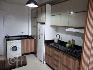 Image 4 - 891632