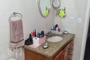Image 9 - 891637