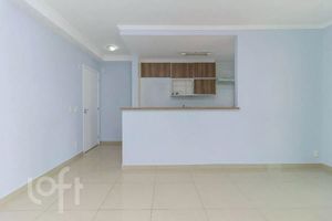 Image 1 - 891638