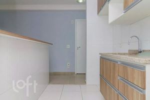 Image 7 - 891638