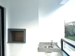 Image 1 - 891703