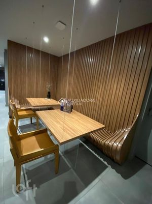 Image 15 - 891724