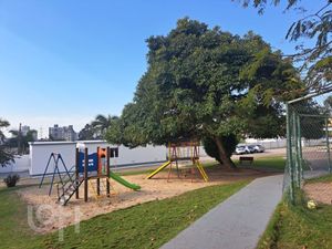 Image 23 - 891725