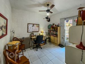 Image 1 - 891726