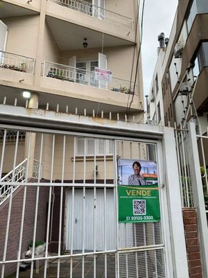 Image 12 - 891726