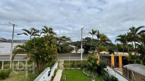 Image 4 - 891737