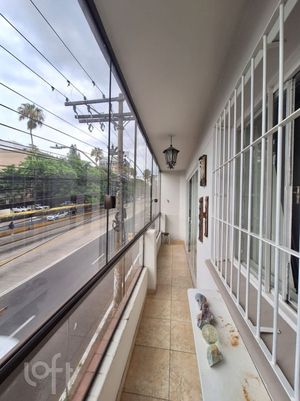 Image 7 - 891744