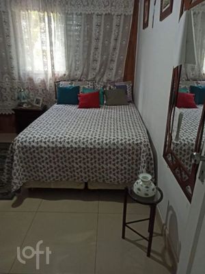 Image 9 - 891749