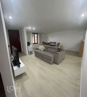 Image 10 - 891750