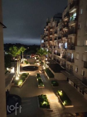 Image 12 - 891762