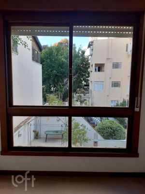 Image 1 - 891769