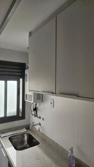 Image 8 - 891770