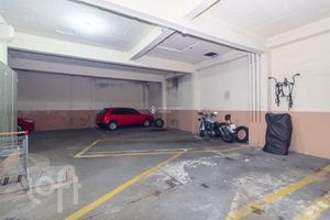 Image 10 - 891773