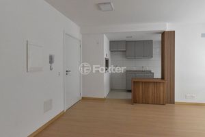 Image 9 - 891789