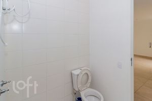Image 19 - 891795