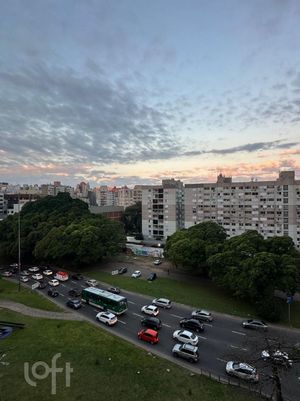 Image 6 - 891799