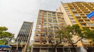 Image 17 - 891799
