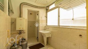 Image 7 - 891799