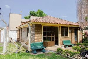 Image 12 - 891800