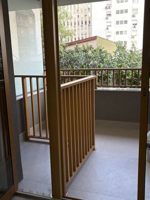 Image 3 - 891805