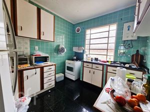 Image 2 - 891813