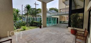 Image 37 - 891814
