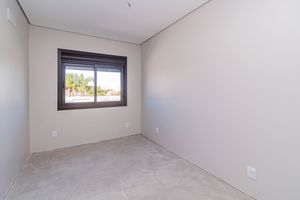 Image 15 - 891817