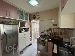 Image 7 - 891825