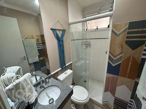 Image 17 - 891825