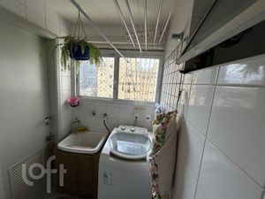 Image 8 - 891825