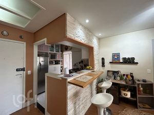 Image 6 - 891825