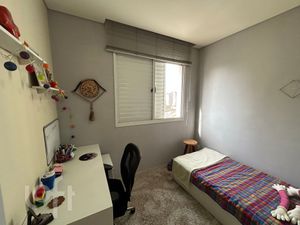 Image 11 - 891825