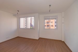 Image 3 - 891826