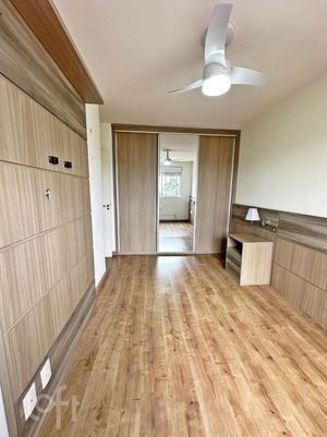 Image 11 - 891828